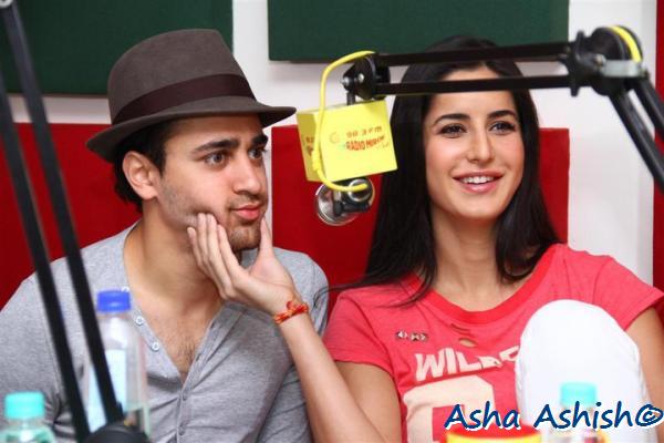 Katrina+Kaif+and+Imran+Khan+promote+MBKD.jpg