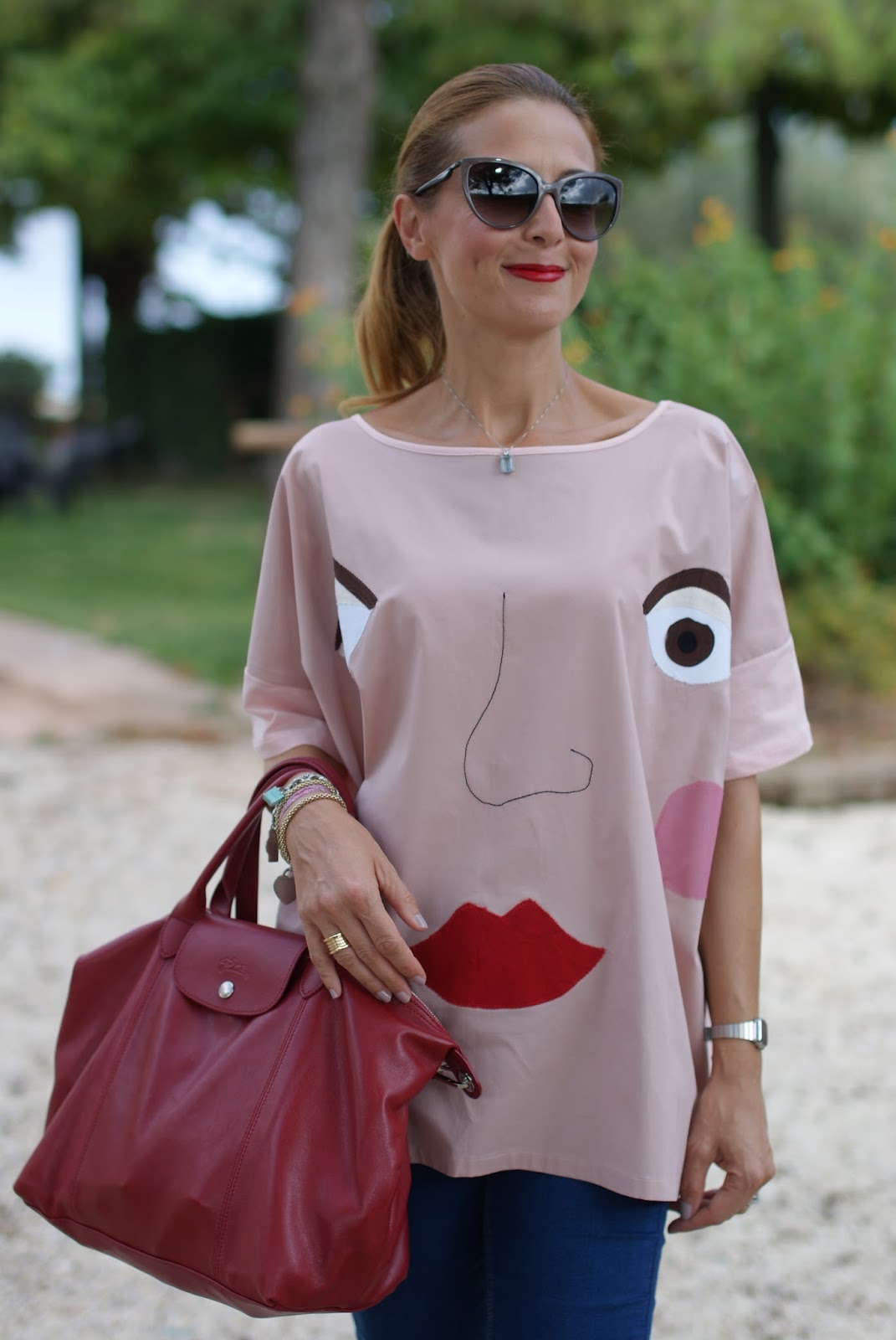 Rose a Pois blouse, skinny jeans and Longchamp Le Pliage cuir bag on Fashion and Cookies fashion blog, fashion blogger style