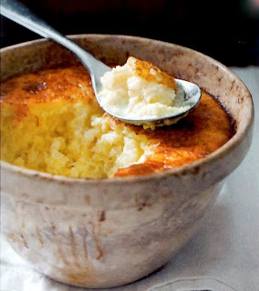 lemon-flavoured rice pudding served in an African-style bowl