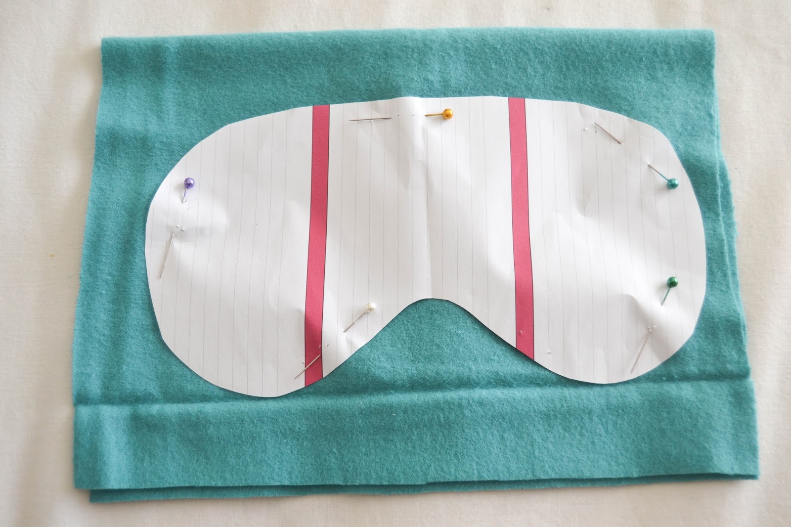 Xo, Melissa Victoria DIY Breakfast At Tiffany's Sleep Mask