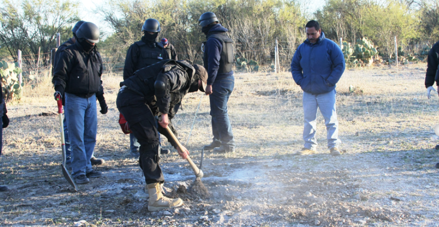 Suman 500 los restos humanos hallados en narcofosas de Coahuila Pick+axe+coahi