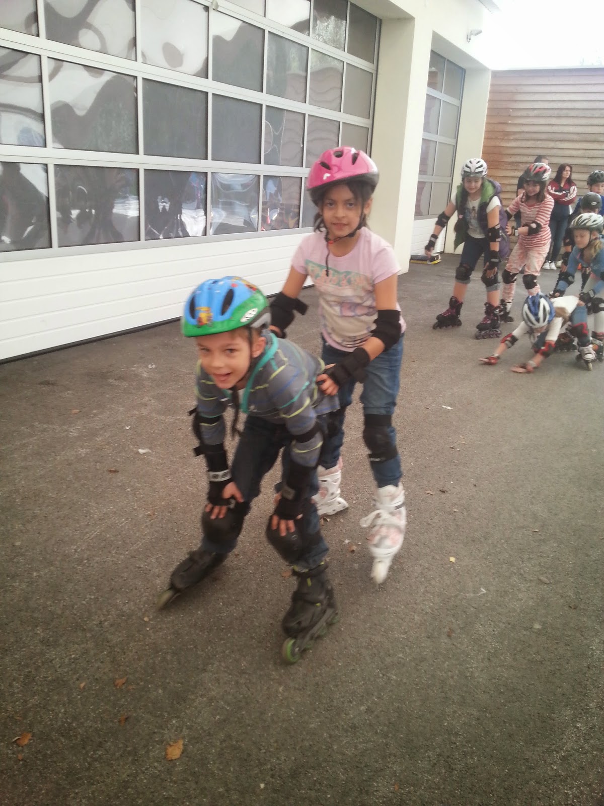 Wir lernen Inline skaten