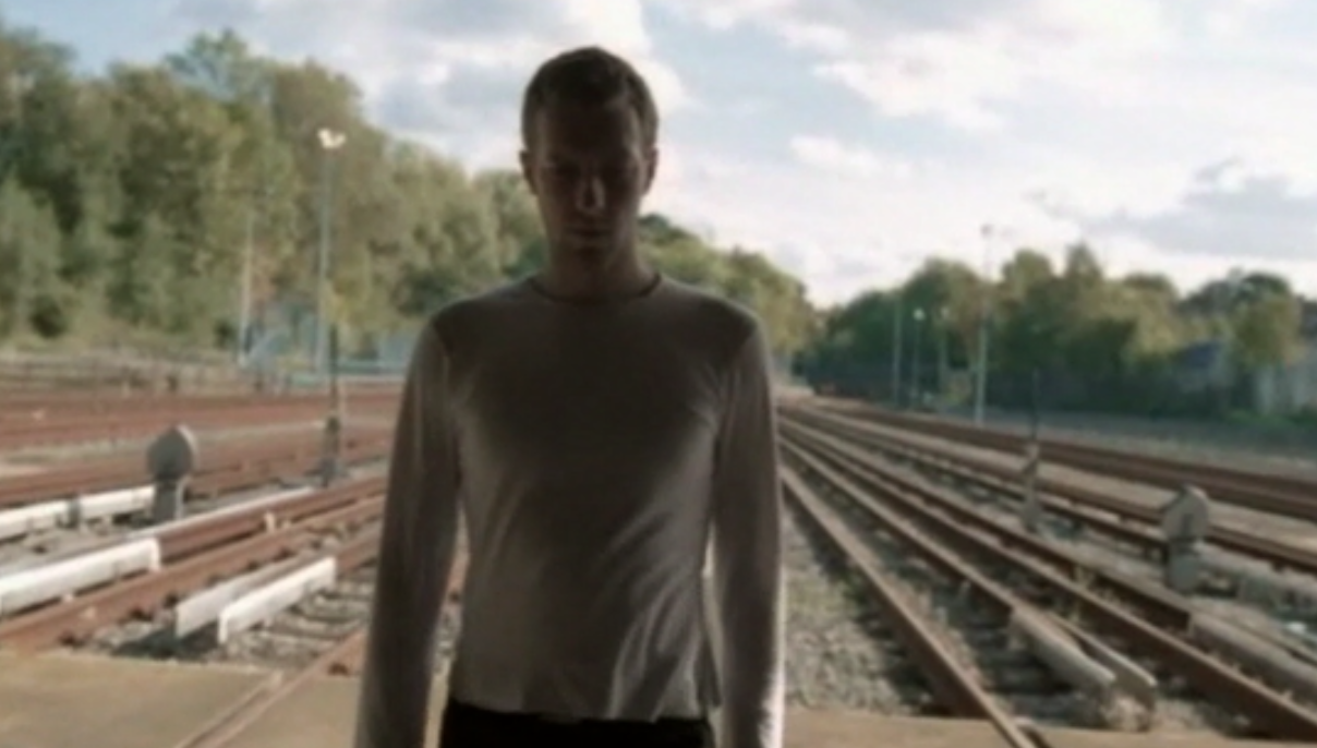 The Video Critic Review Coldplay’s “The Scientist” Music Video