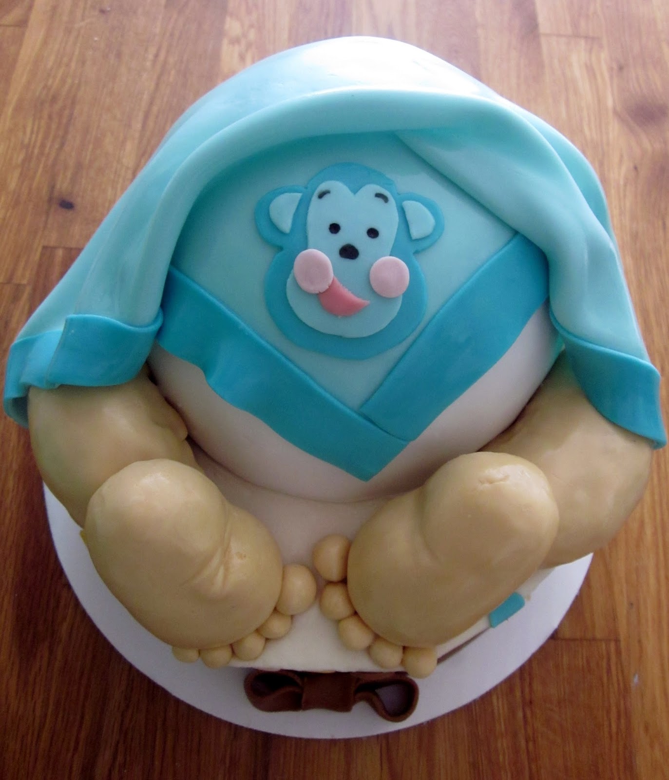 Darlin Designs: Baby Bum Cake and matching cookies