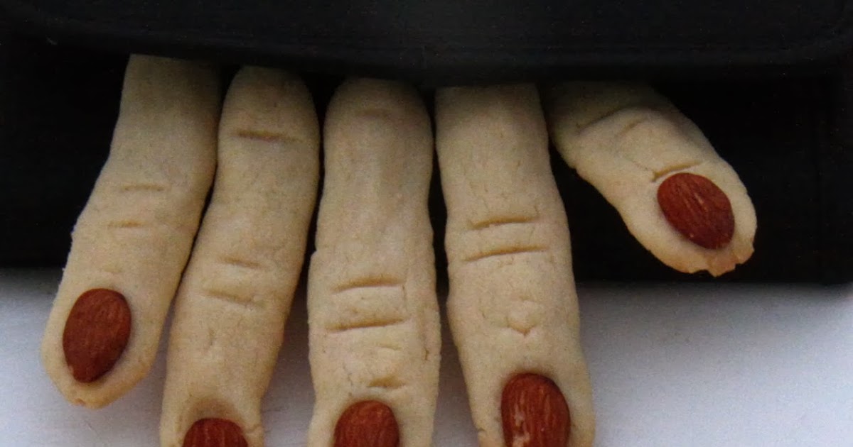 The Brave Cook Spooky Witches Fingers (Eggless)