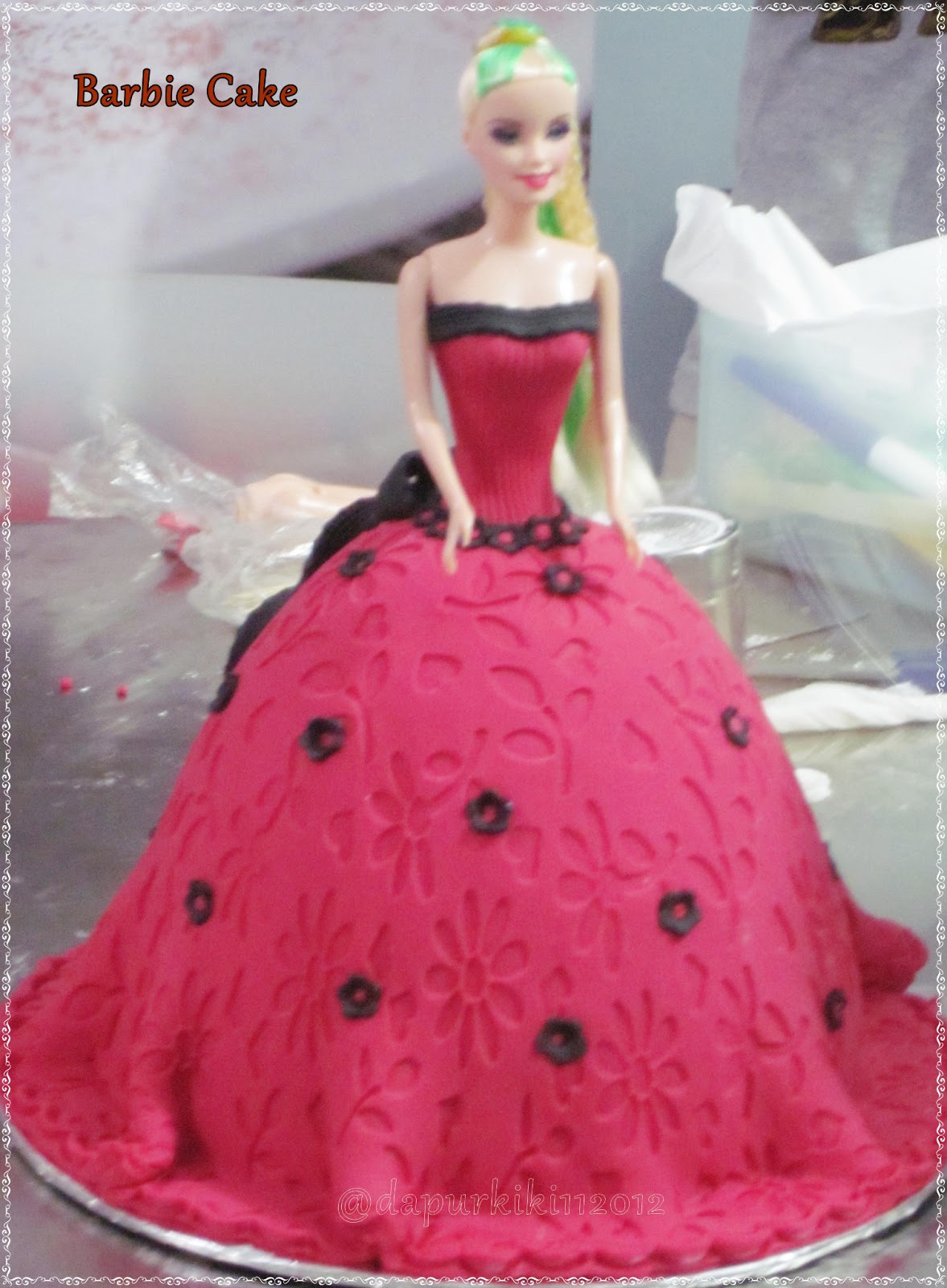 Dapur Kiki: Barbie Cake in Red