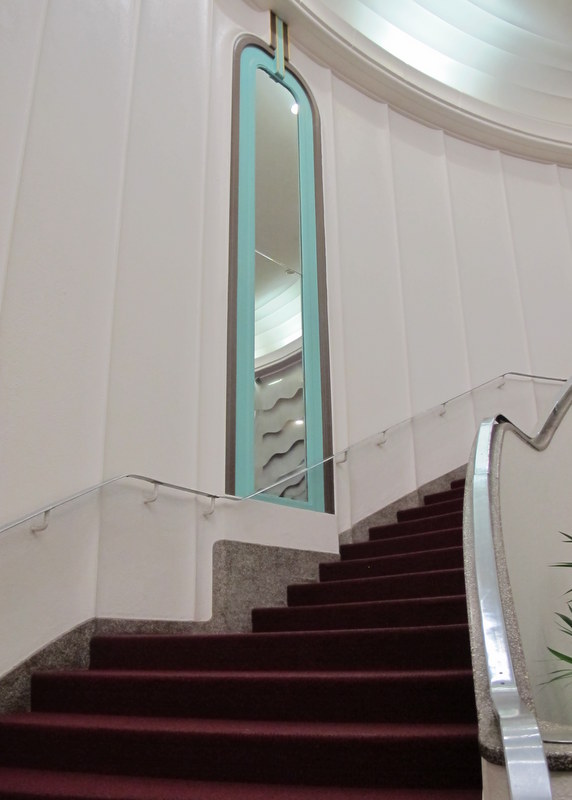 sol y sombra Adelaide in Pictures 2 Art Deco