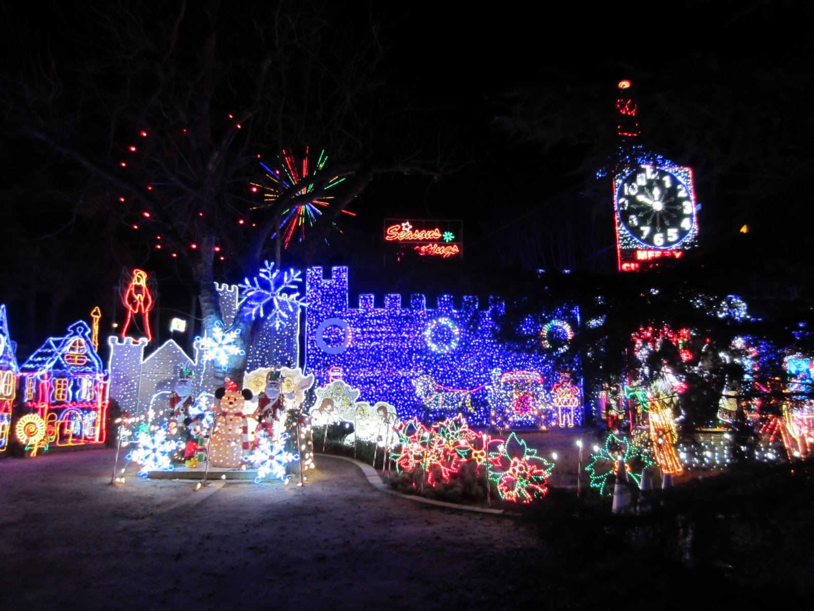 Jana's Place Our Walk Along Christmas Tree Lane