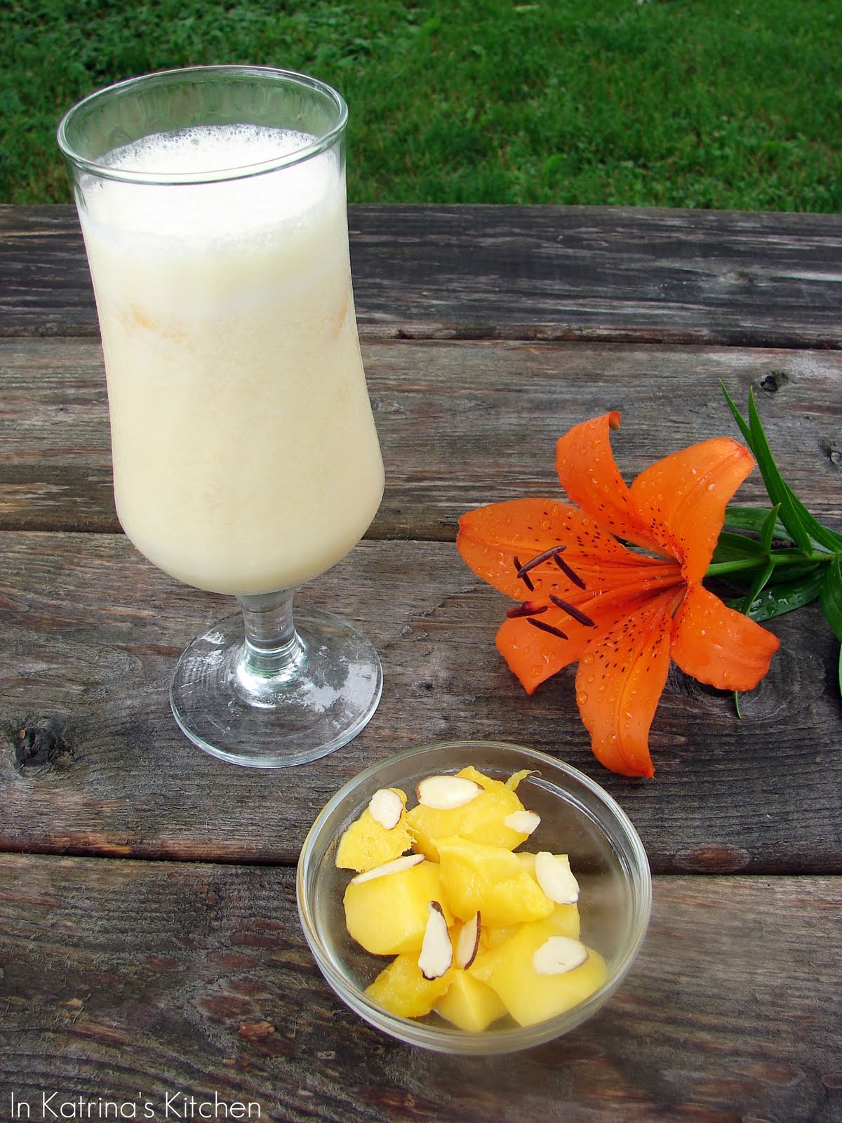 Tropical Vegan Smoothie and a Giveaway! {closed}