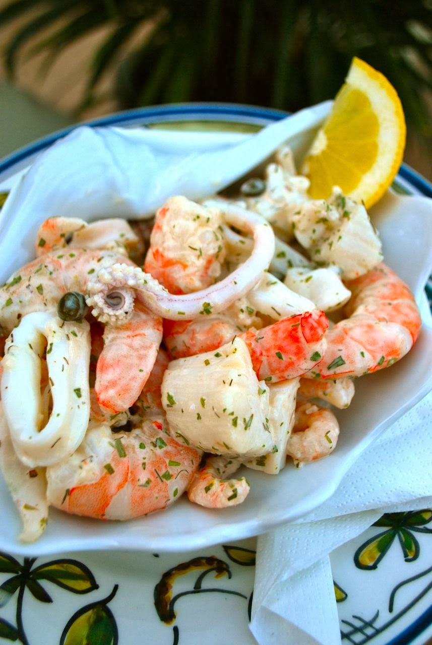 Scrumpdillyicious: Poached Seafood Salad with Lemon Dill Sauce