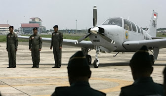 [Foto] Pesawat Udara Jenis Latih Bonanza G-36 Sudah Sah Dimiliki TNI AL