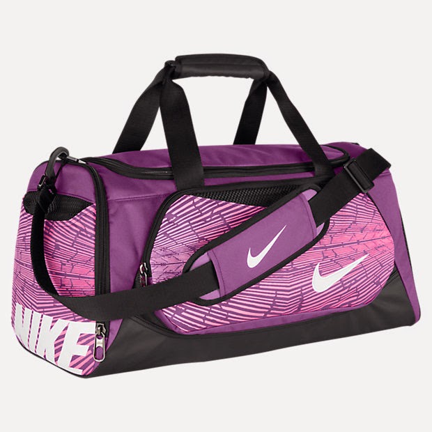 nike travelling bag price