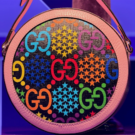 GG Psychedelic Gucci round shoulder bag.