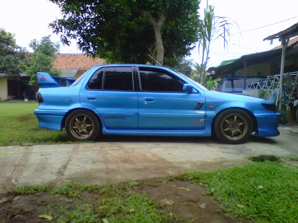 MOBIL BESI