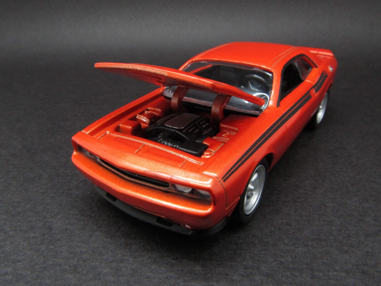 Hertz Dodge Challenger