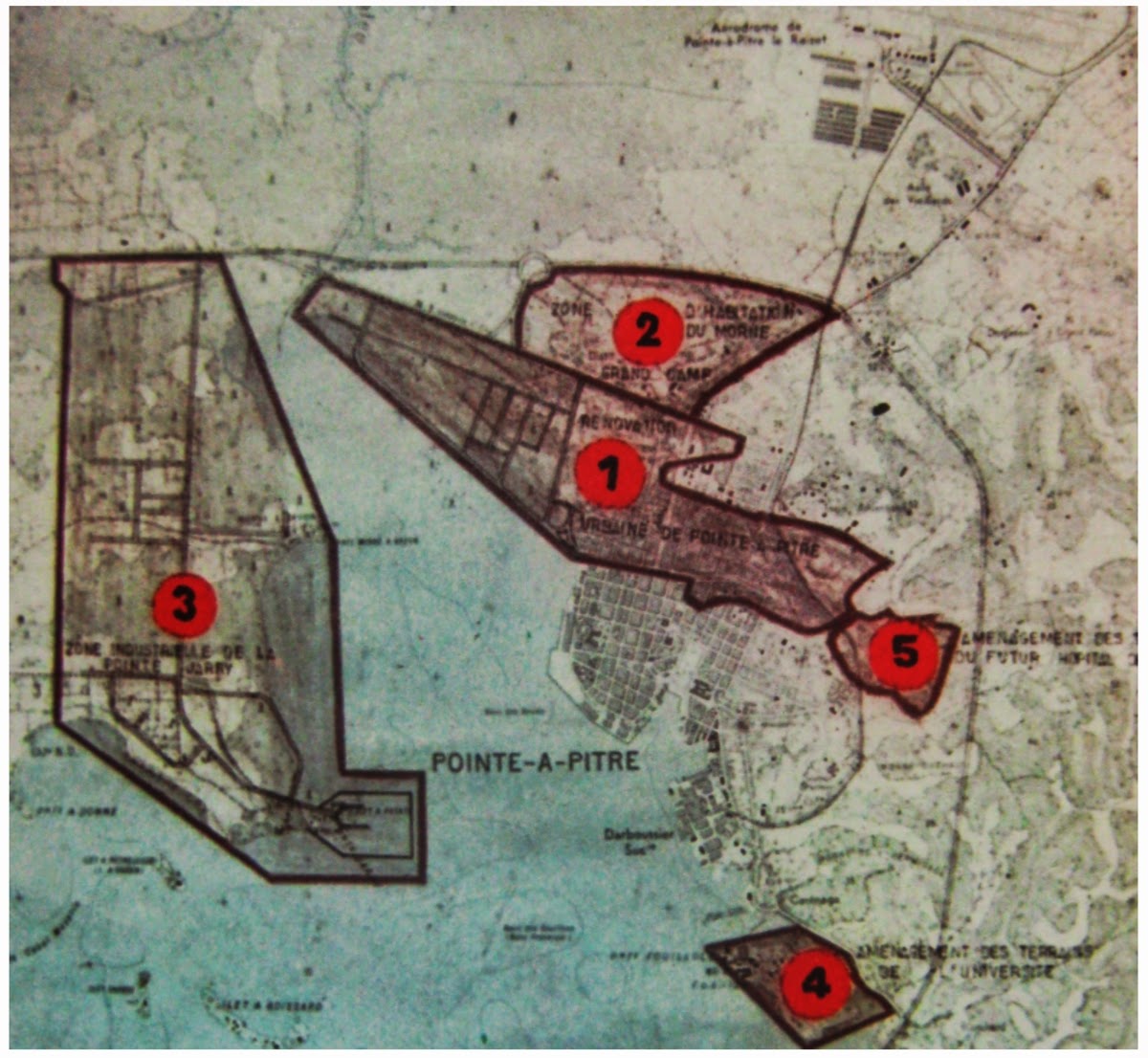 Laboratoire Urbanisme Insurrectionnel Urbanisme Colonial à Pointeà