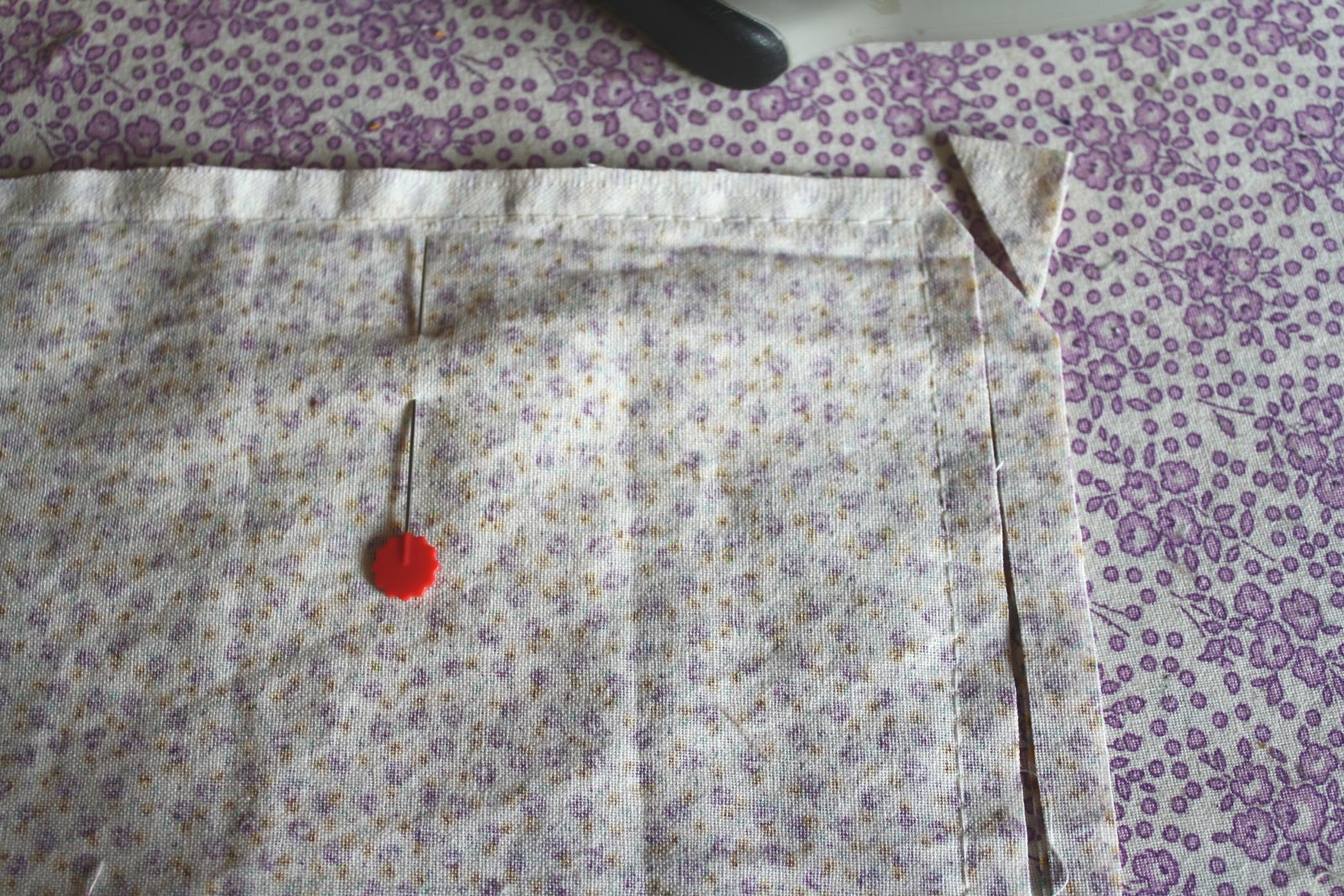 sewhungryhippie DIY Simple Luxuries Lavender Eye Pillow