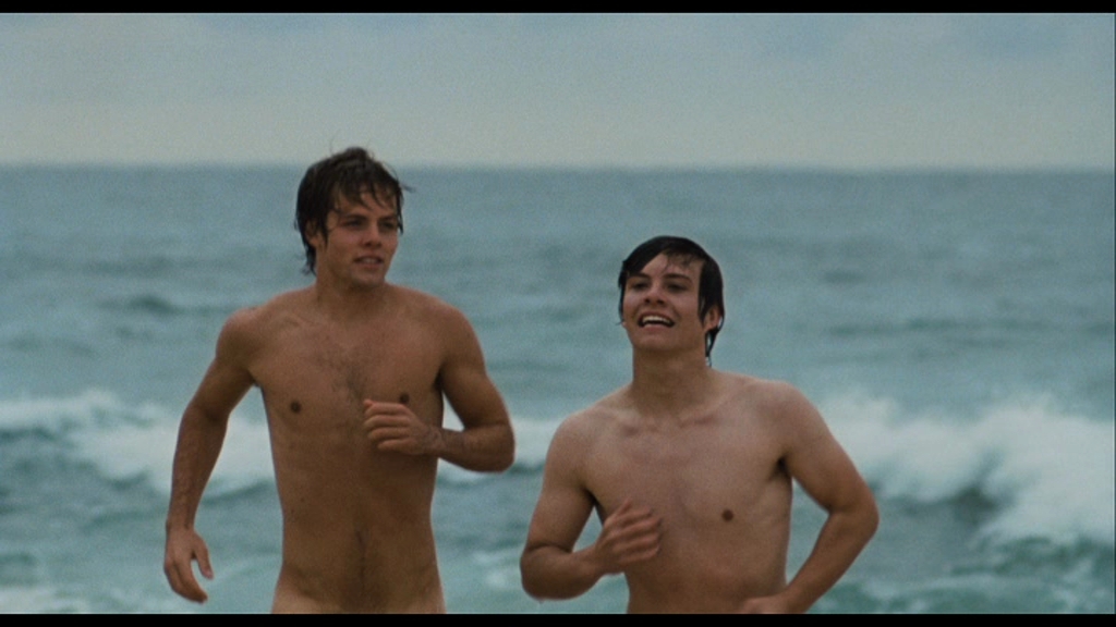 Douglas Booth full frontal