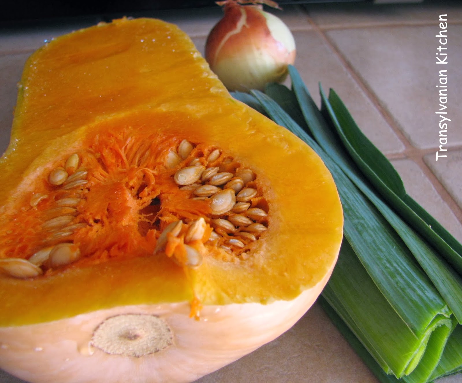 Transylvanian Kitchen Pilaf de orez brun cu dovleac