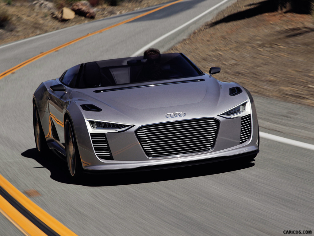 AUTOKAVLA: 2010 Audi e-tron Spyder Concept photo & video