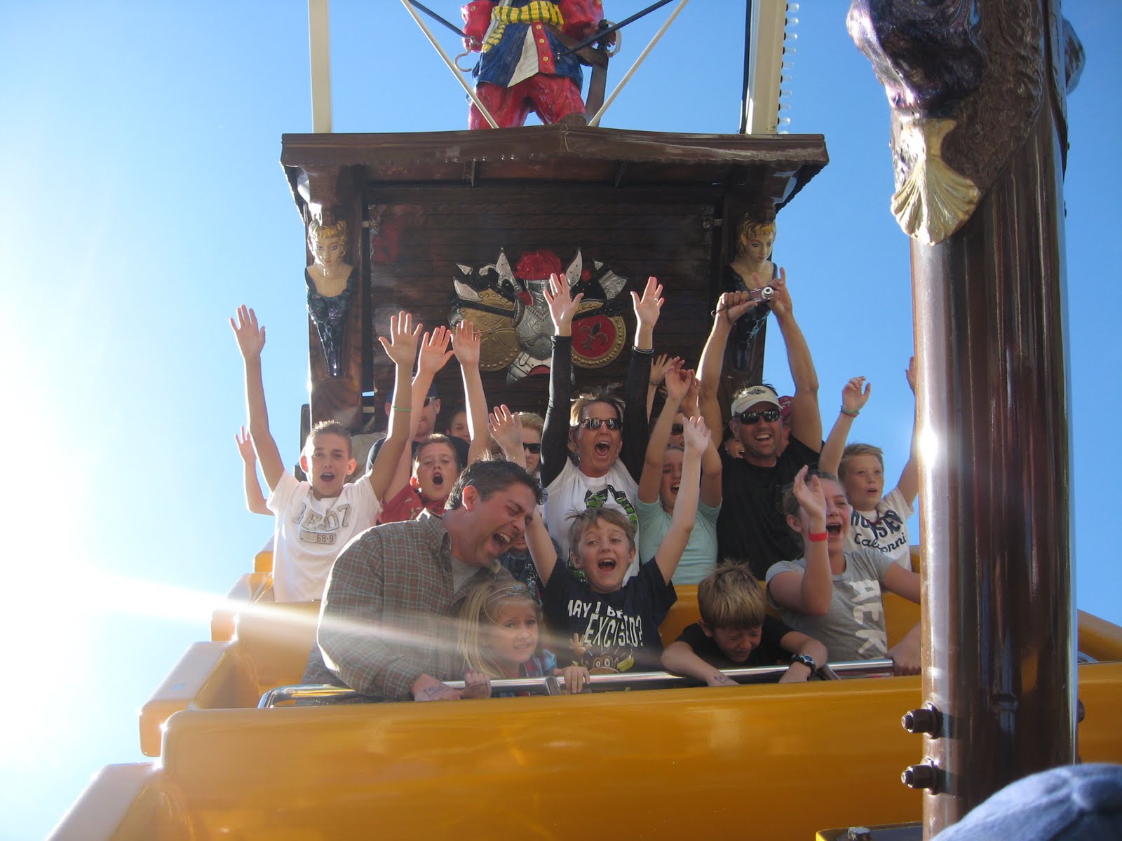 BOYER FAMILY FUN... FRIGHTMARES at Lagoon!