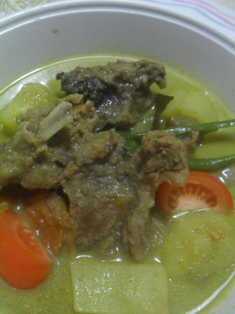 Azlina At Terminal Hijrah Kurma Tulang Daging Lembu