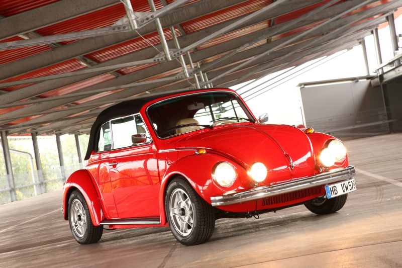 Thought 1303 Red Cabriolet
