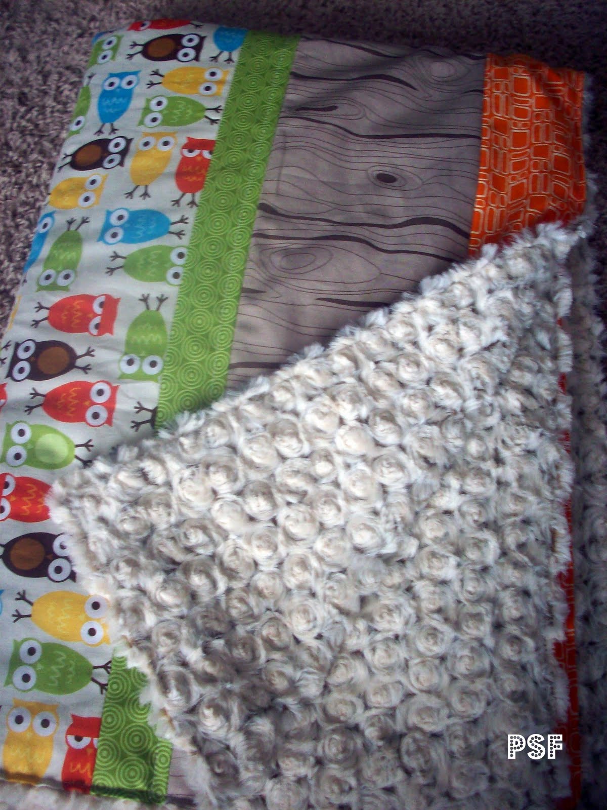 POPPYSEED FABRICS Rose Cuddle strip quilt
