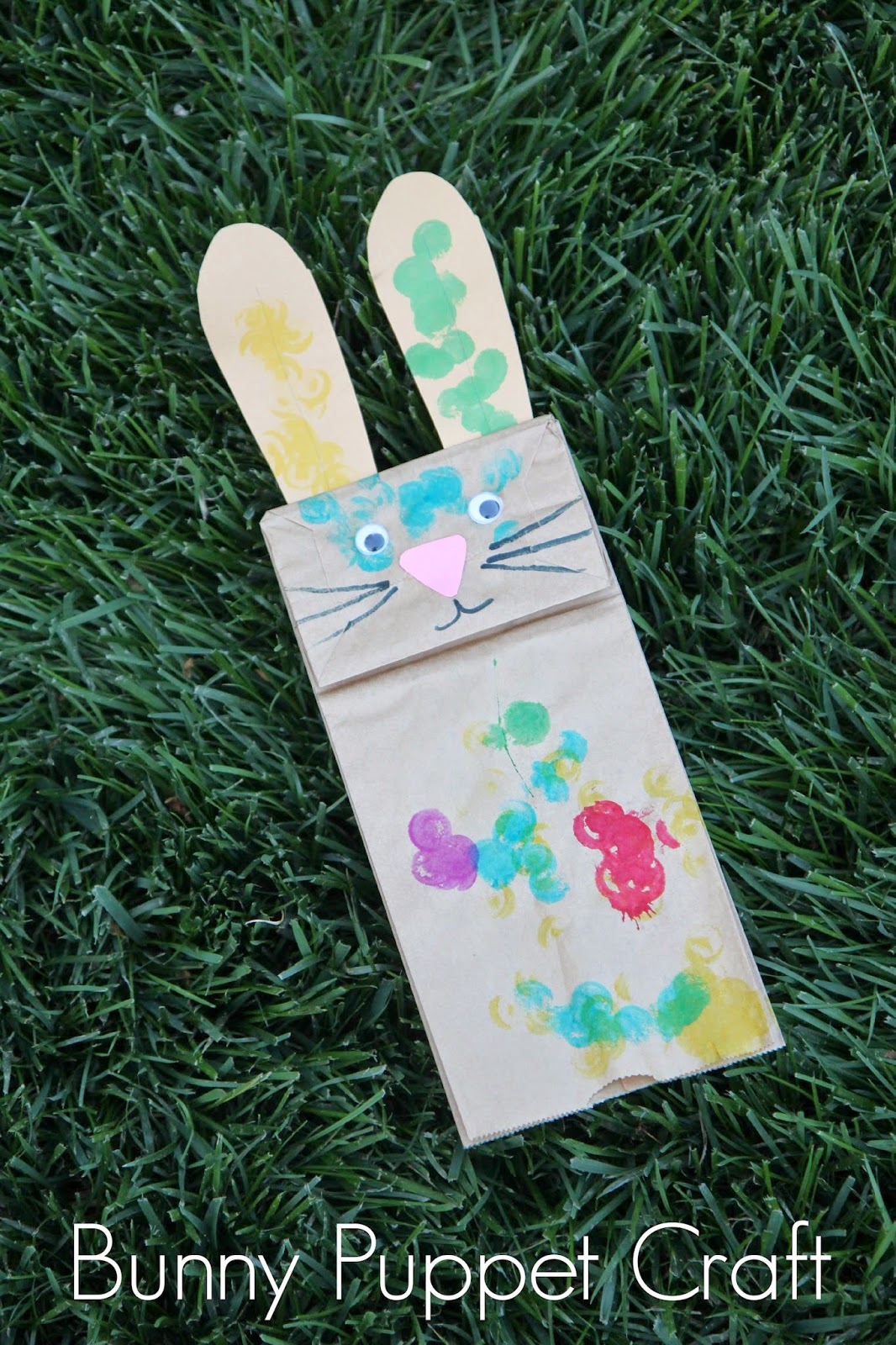 Toddler Approved! Colorful Easter Bunny Puppet Craft