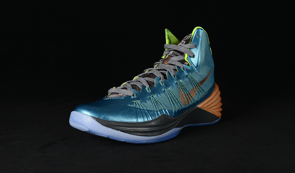 hyperdunk 2013 kyrie 3