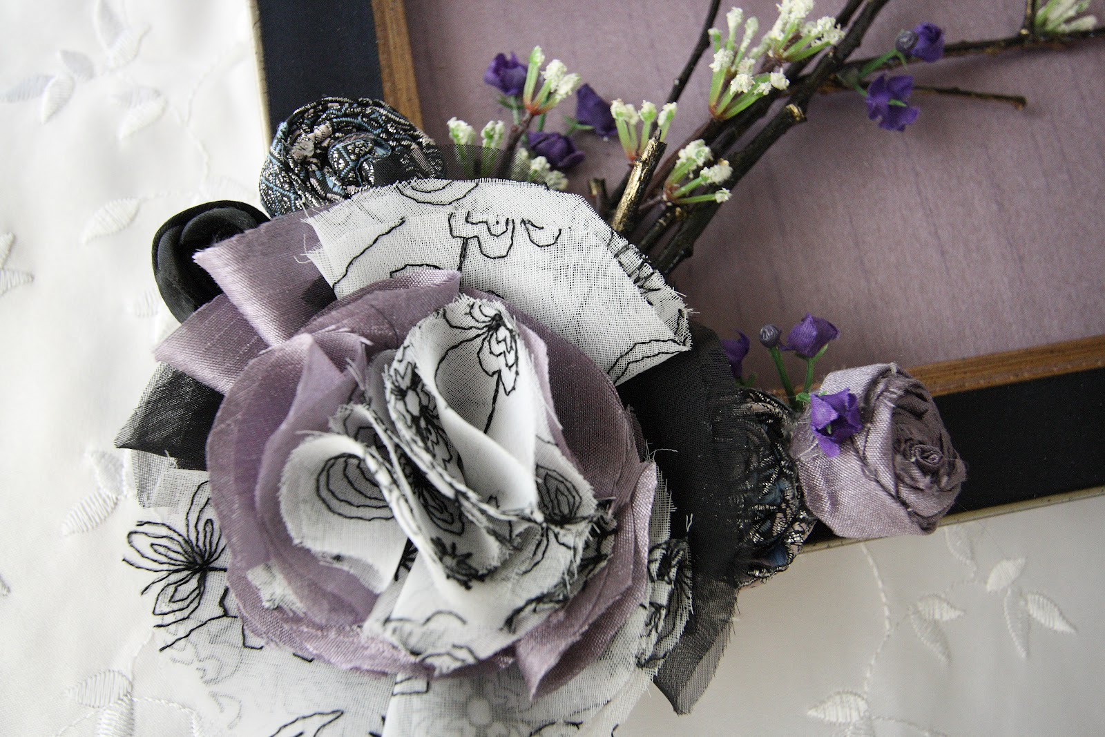 His, Hers and Ours DIY PICTURE FRAME