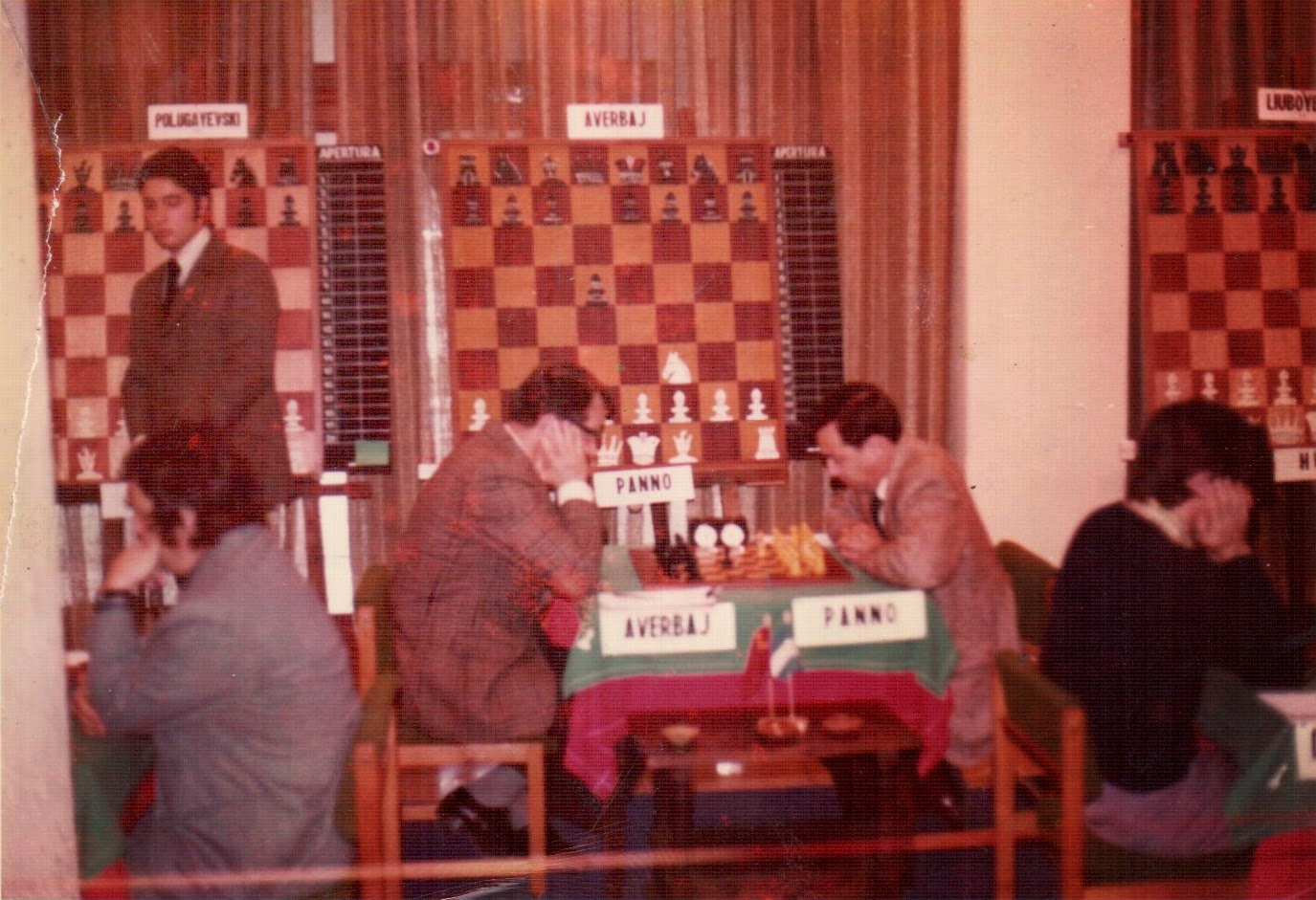 Kibitzing from the inside, Palma 1972 seated GM's Bilek,Averbaj,Panno,Ljubojevic