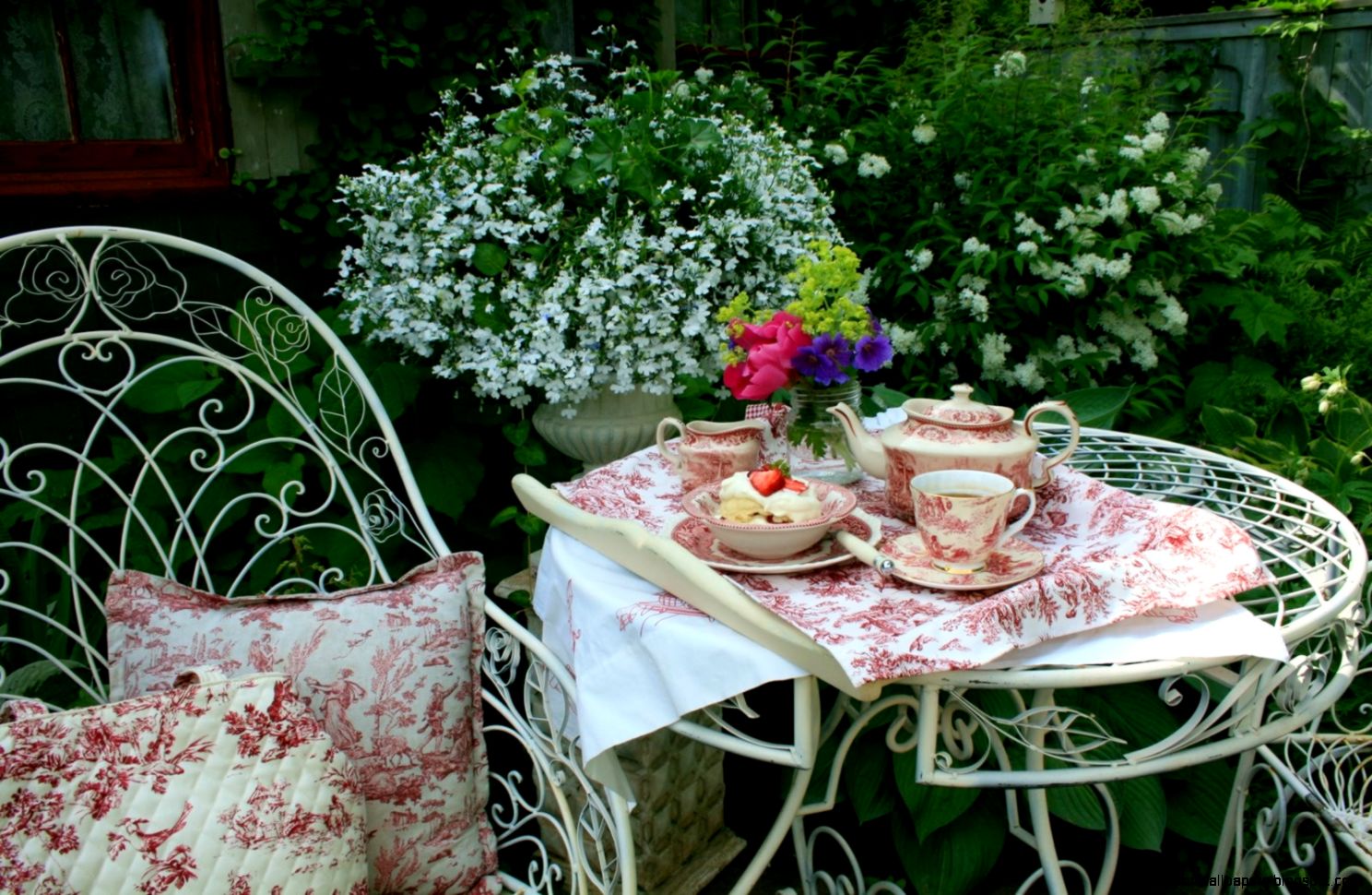 Samsung Galaxy S2 wallpapers Gazebo Veterans War Wounded Vetrans Samsung Galaxy S2 wallpapers Gazebo Veterans War Wounded Vetrans