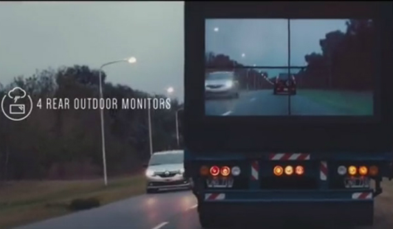 Samsung Safety Truck: Με οθόνη στην πίσω πλευρά για ασφαλή προσπέραση