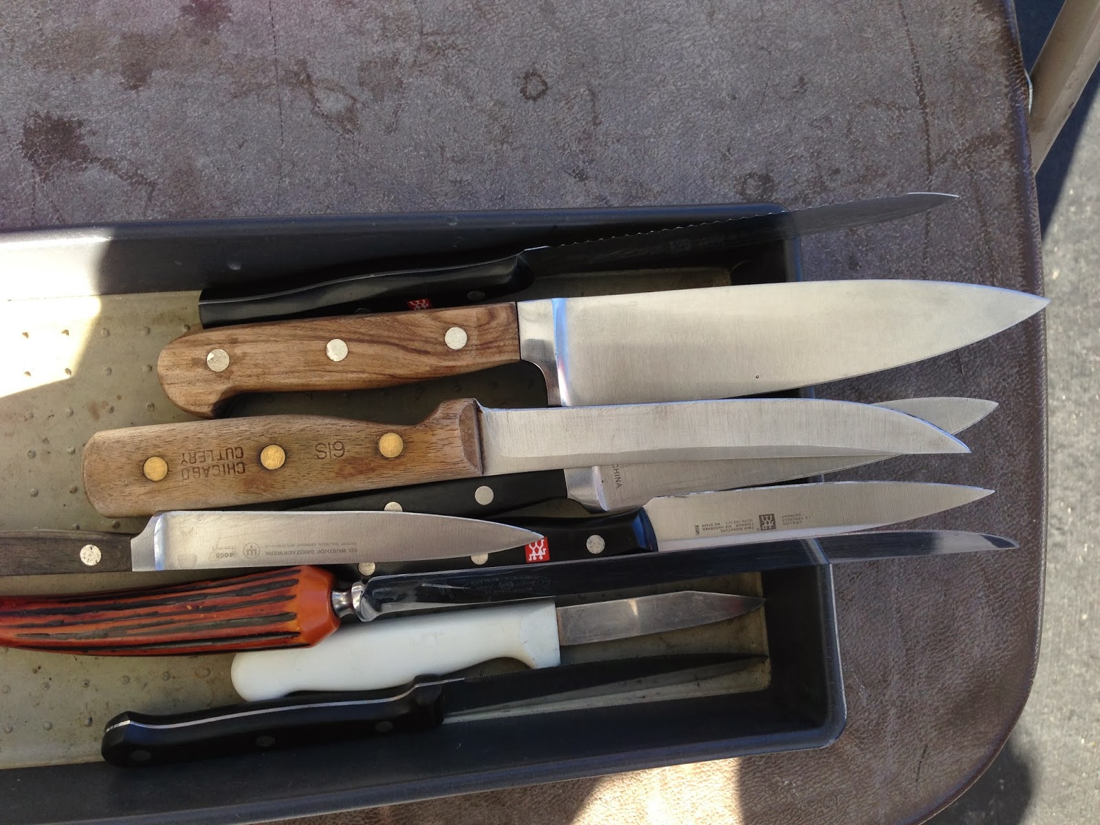 Mobile Knife Sharpening / Knife Sales The United Nations of Knives