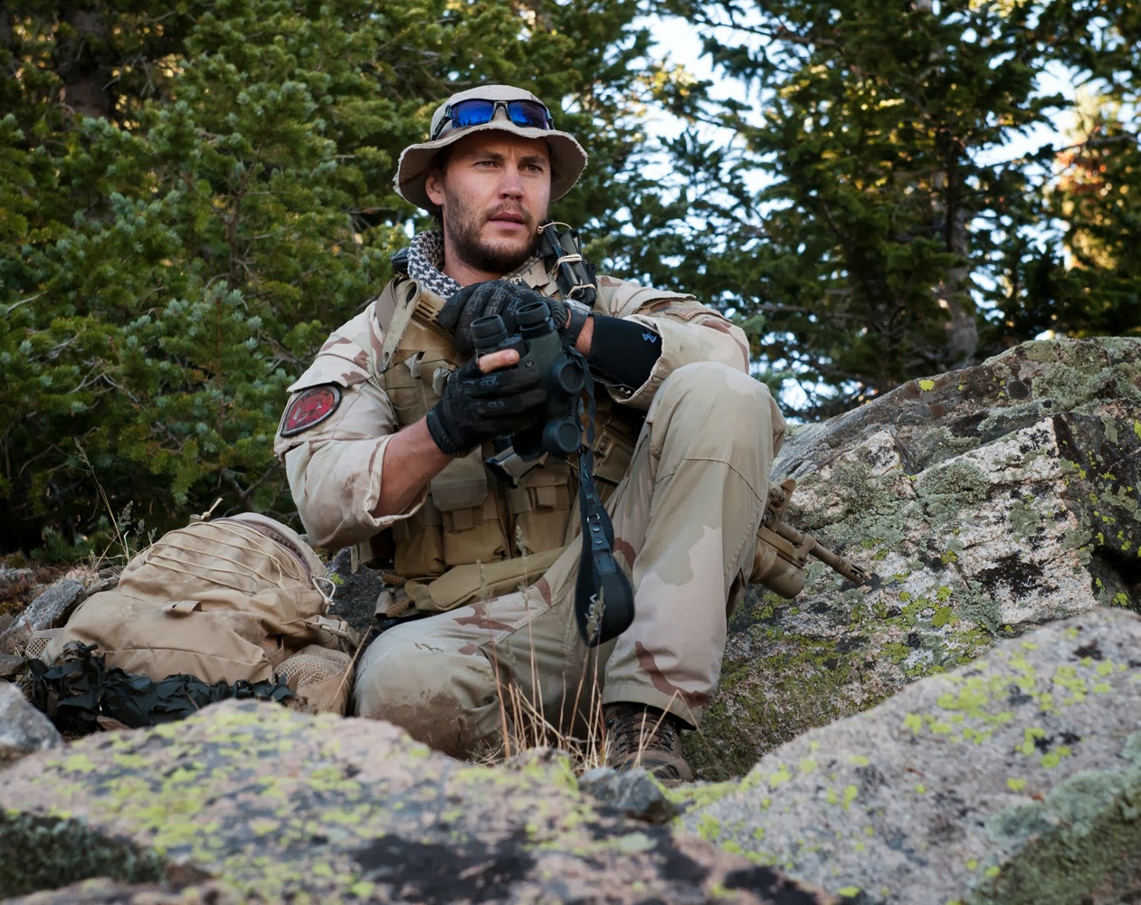 Taylor Kitsch Plays RealLife Navy SEAL Hero in "Lone Survivor" THE