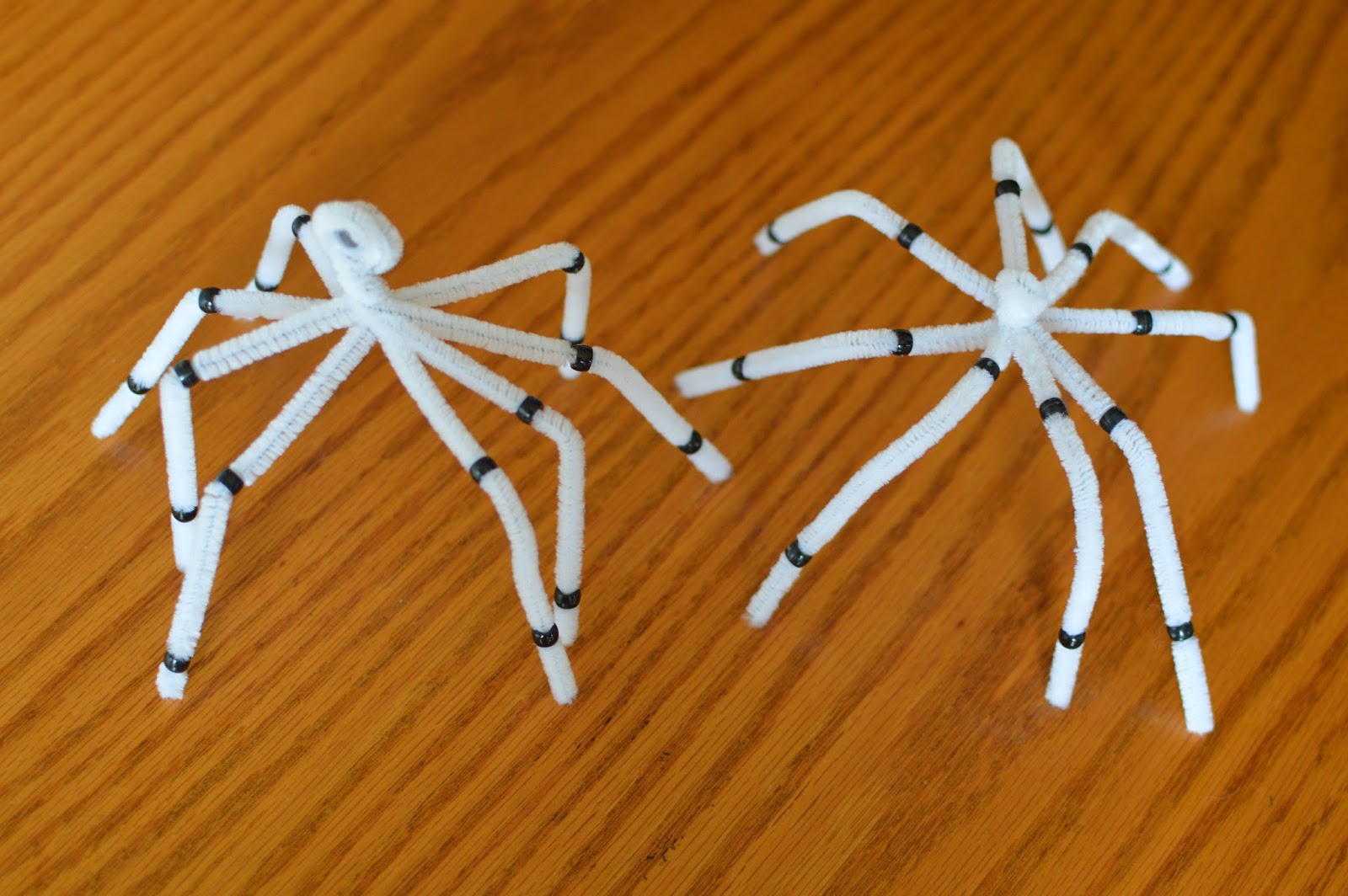 Pipe Cleaner Spiders - Made To Be A Momma