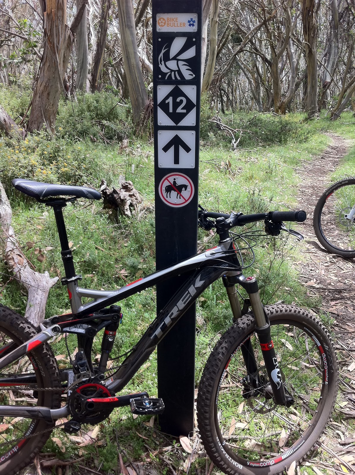trek slash 2012