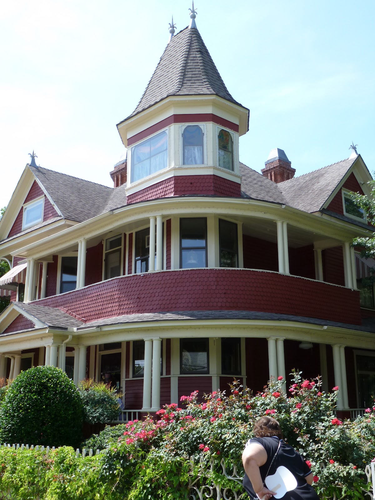 Angela's Blog 2012 Gingerbread Tour of Homes Waxahachie, TX