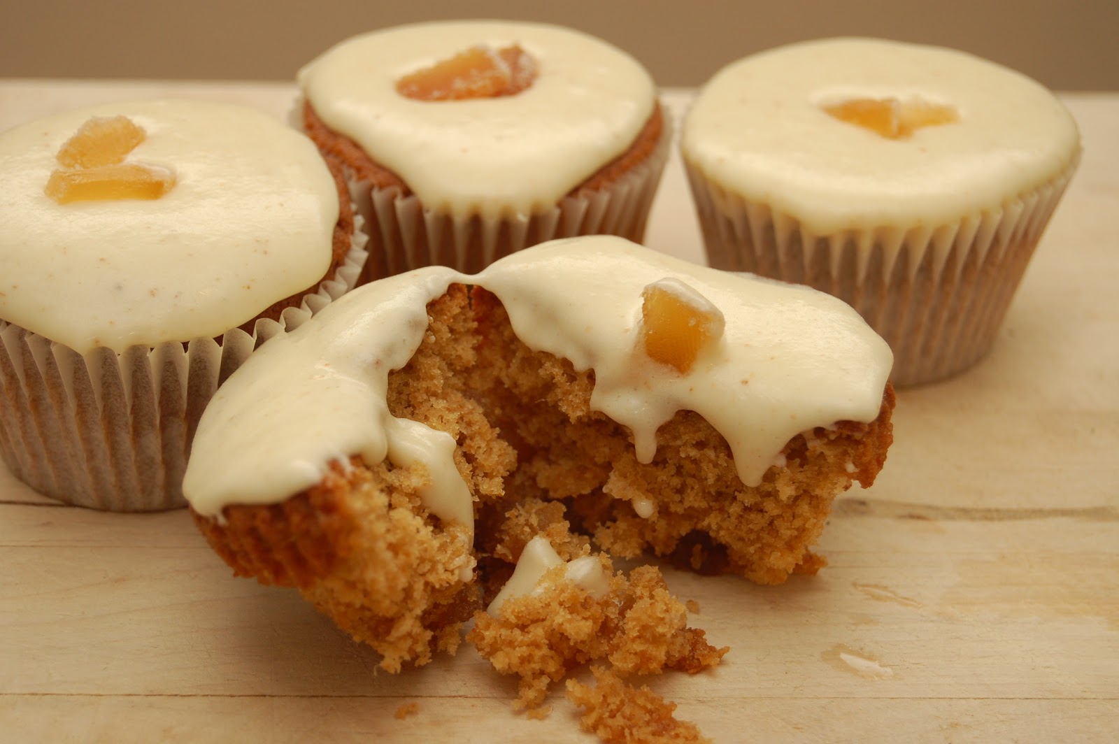 how to eat properly spicy quadruple ginger cupcakes with ginger cream