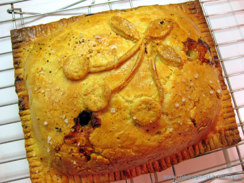 Dragon's Kitchen Pate de Foie Gras en Croute