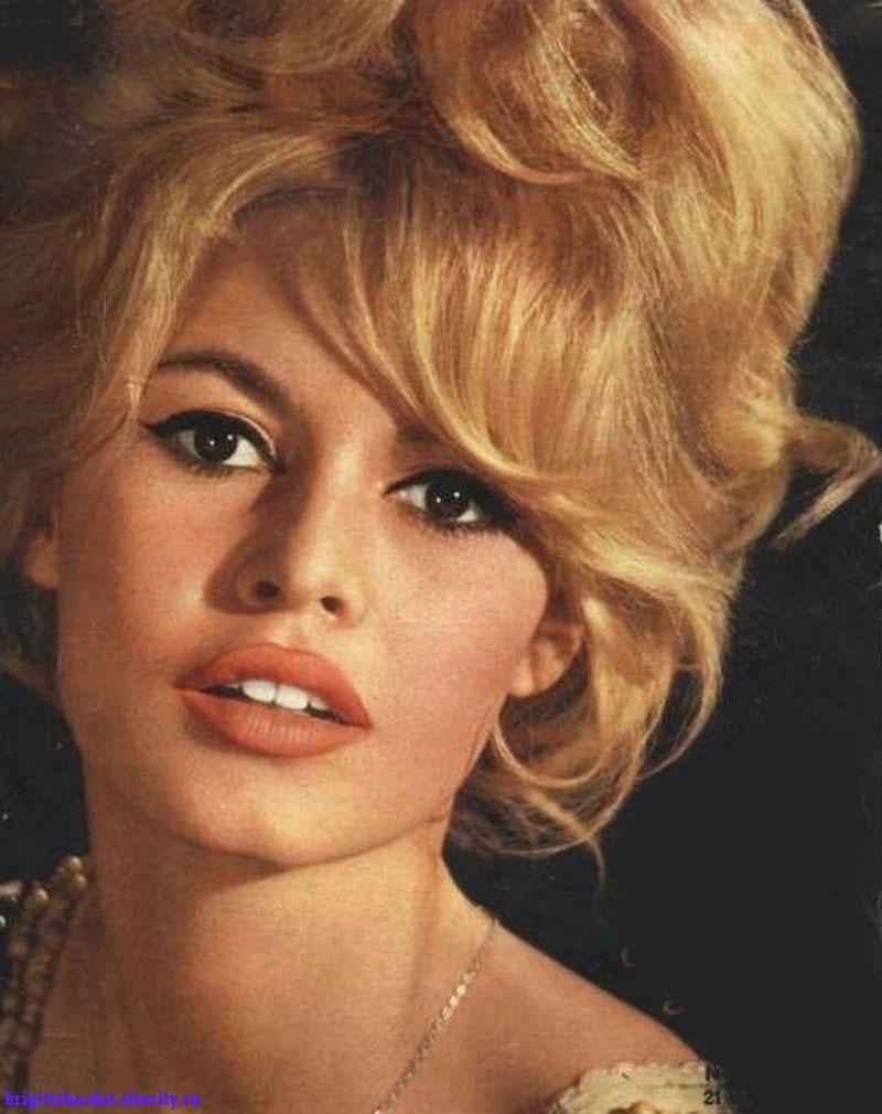 Brigitte Bardot Bangs