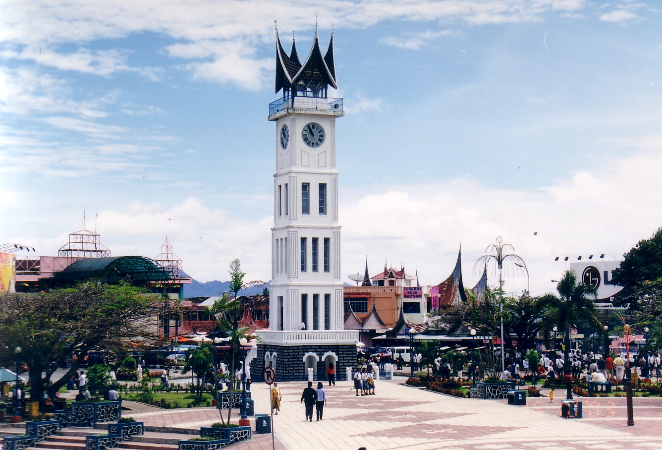 Sumatera Barat Jadi Tujuan Wisata Turis Malaysia