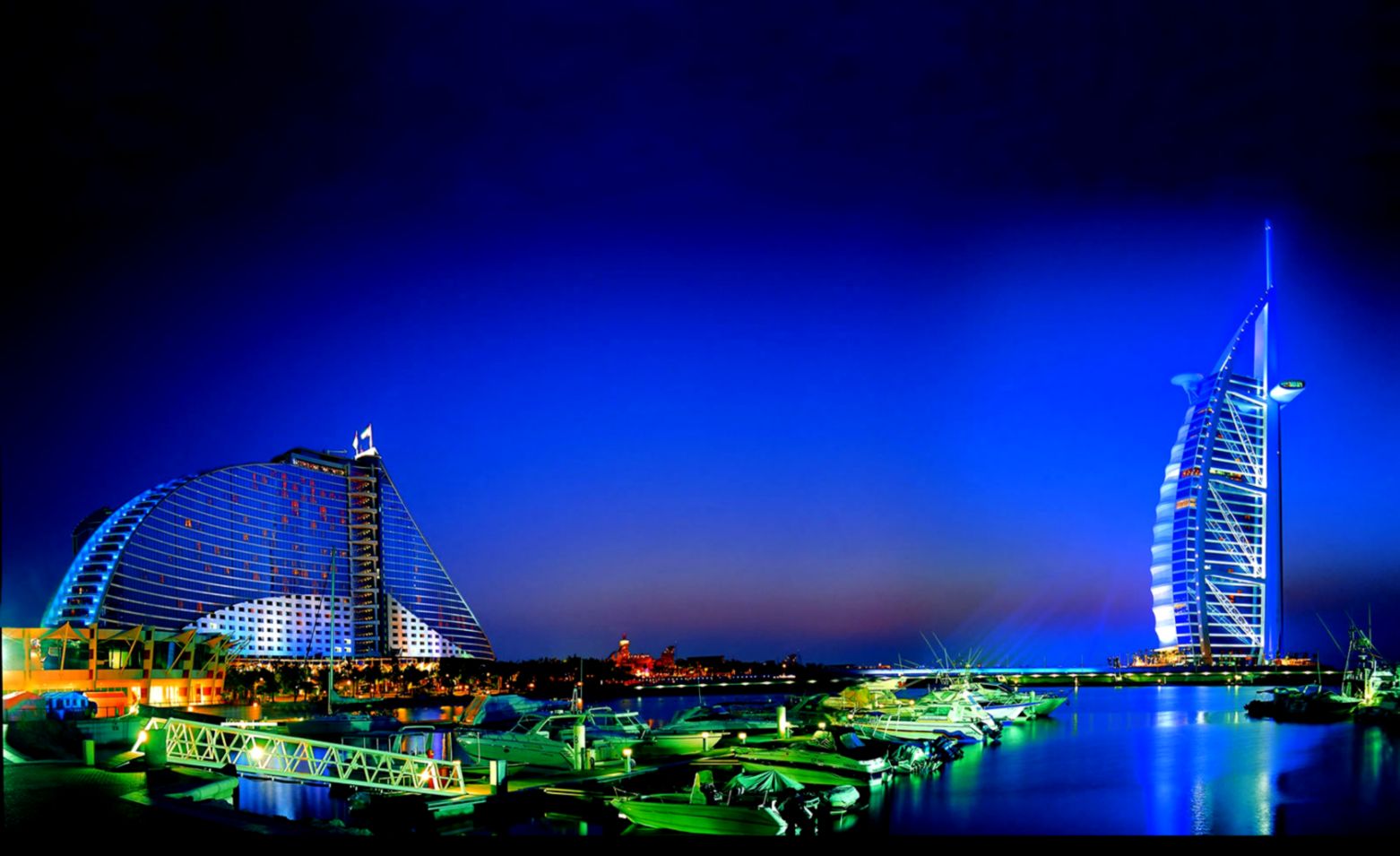 Dubai Mall Aquarium Travel Guide 2560x1024px W 1304 HD Desktop Dubai Mall Aquarium Travel Guide 2560x1024px W 1304 HD Desktop