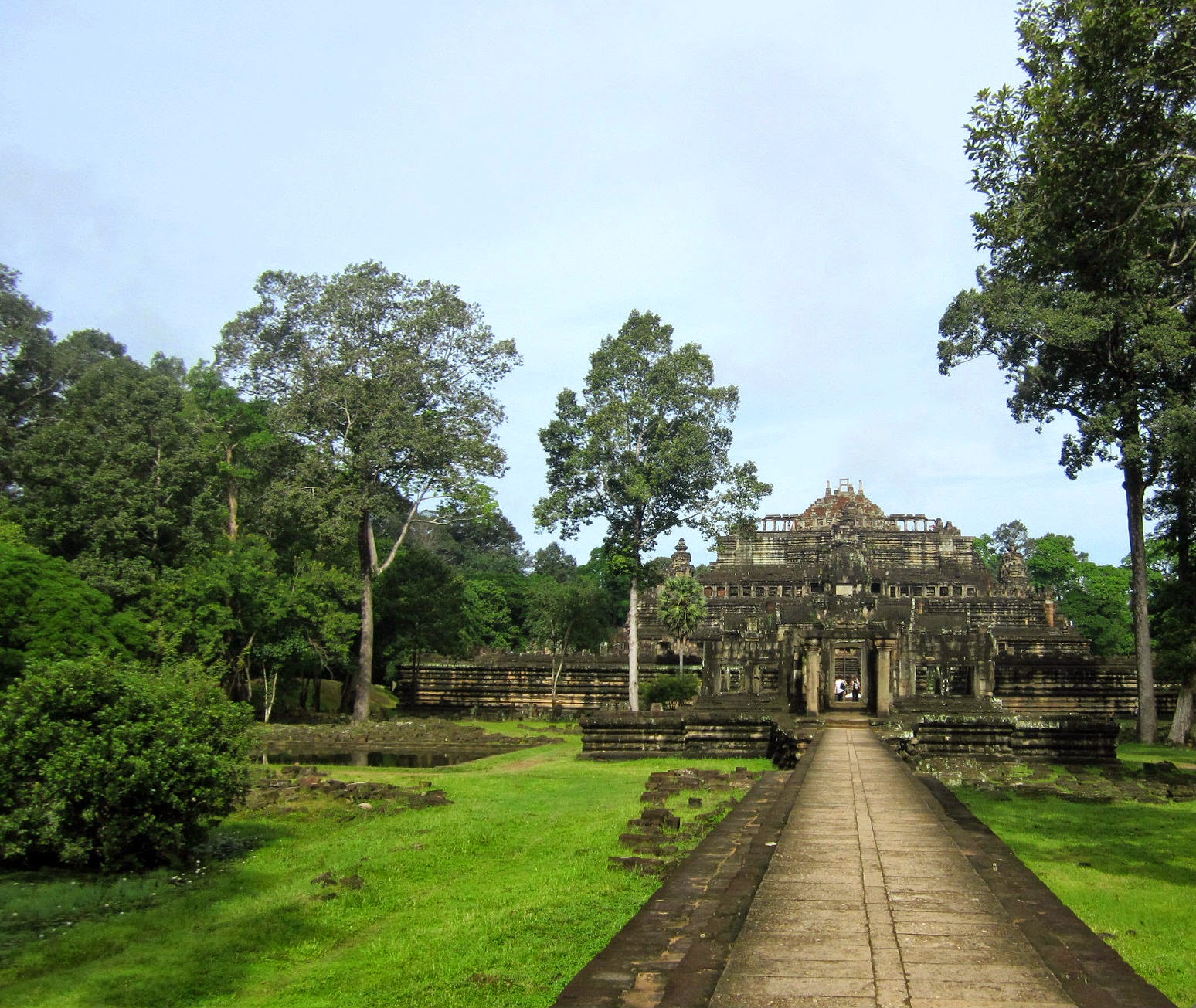 Baphuon Baphuon