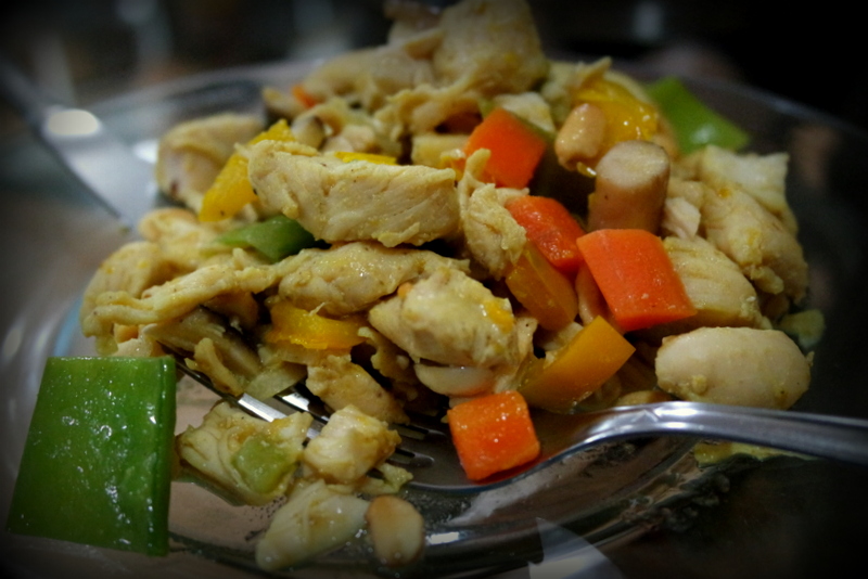 Prepare um frango xadrez é um prato de origem chinesa. Receita