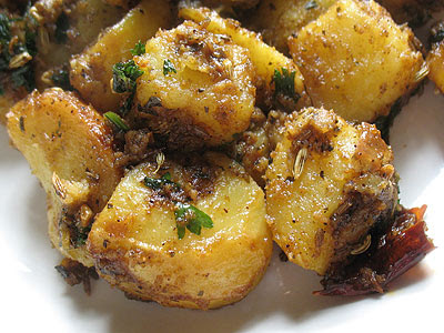 Tamarind Potatoes with Spices (Imli Aloo)