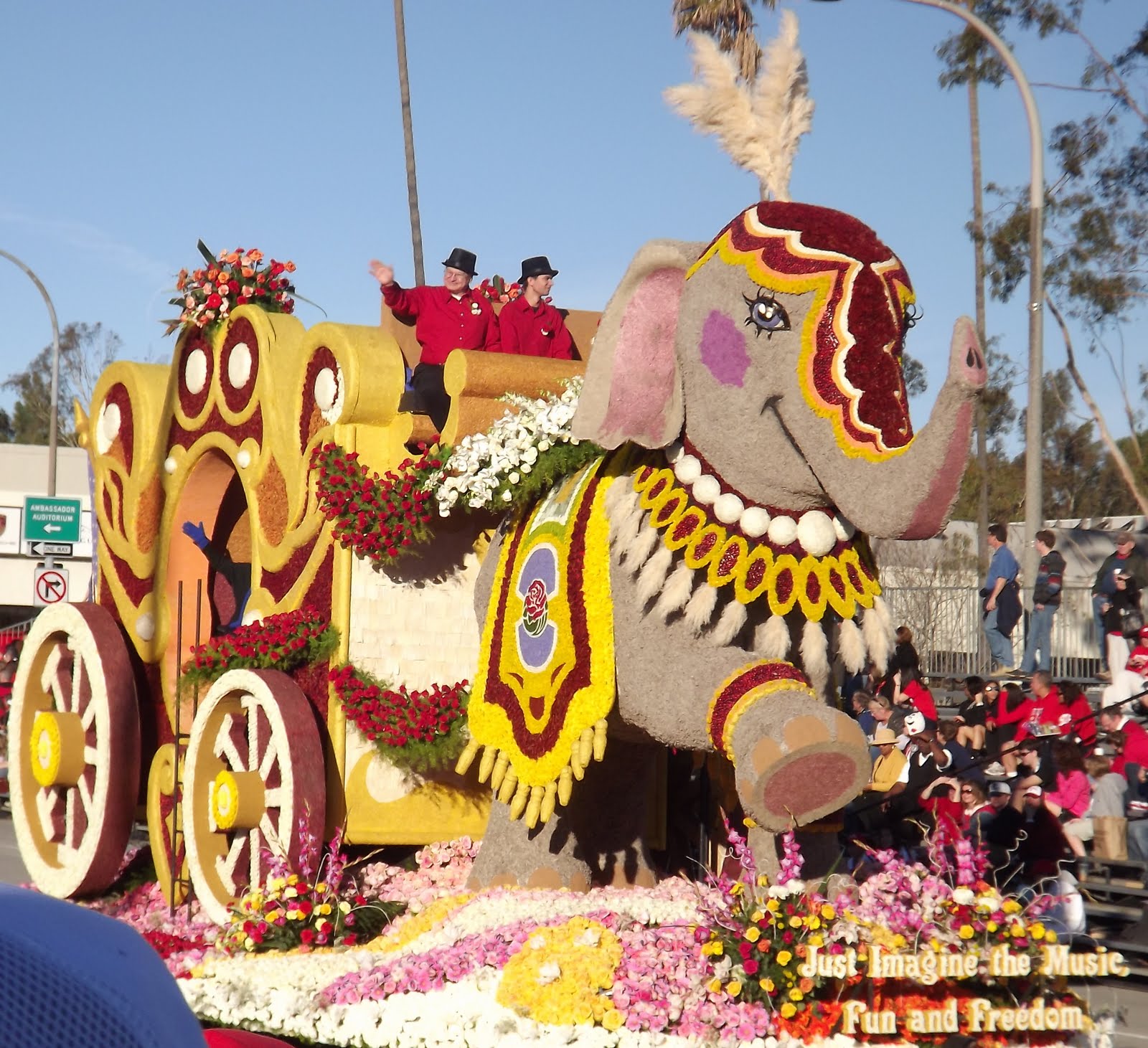Albums 91+ Wallpaper Where Is The Home Of The Rose Bowl Parade Stunning