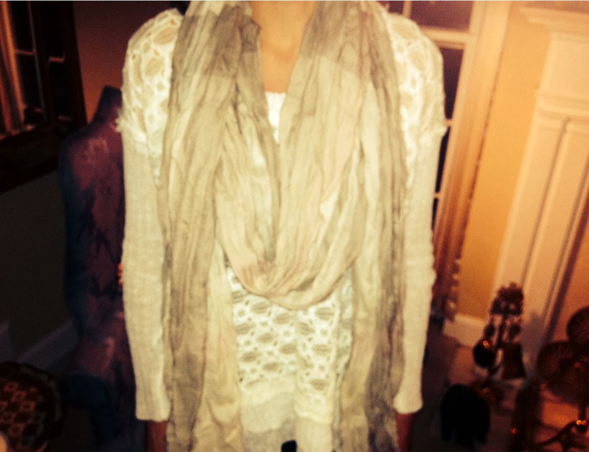 A Touch of Southern Grace How To Tie A Woven Scarf Knot