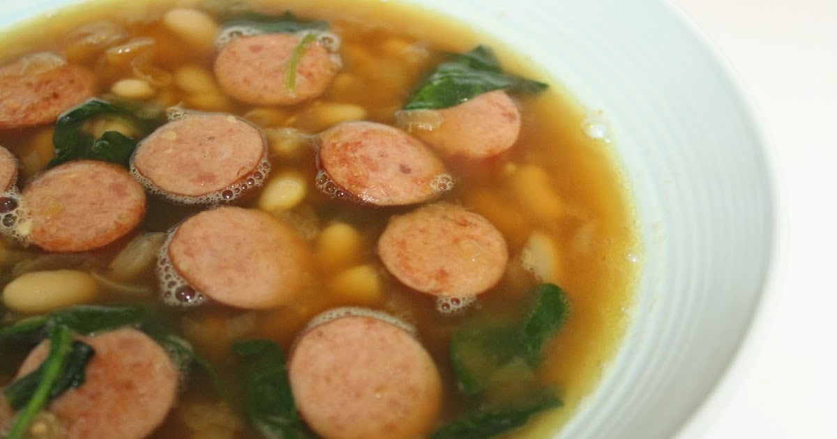Mama Friend: Hearty Kielbasa White Bean Soup